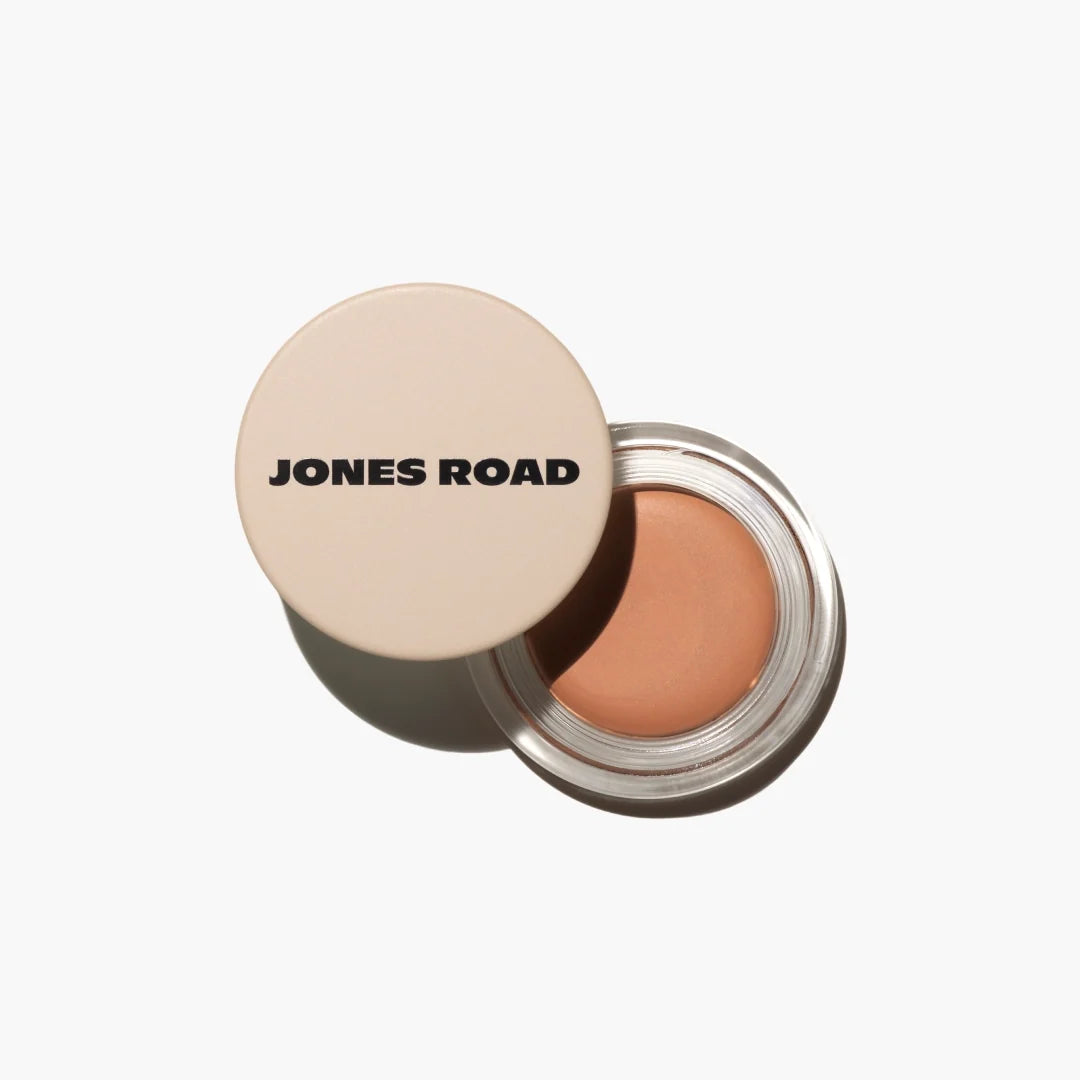 Wide Awake Brightening Concealer image 12